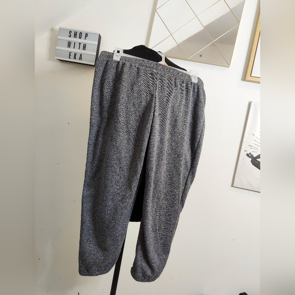 5 pairs of 3/4 sweatpants - Picture 2 of 5